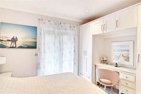 2 bedroom apartment for sale - Sea Avenue, Rustington, Littlehampton, West Sussex, BN16