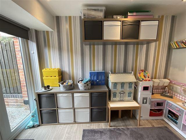 Playroom/snug
