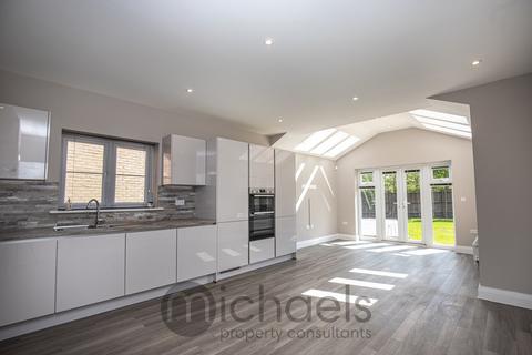 4 bedroom detached house for sale - Aubrey Close, Earls Colne, Colchester, CO6
