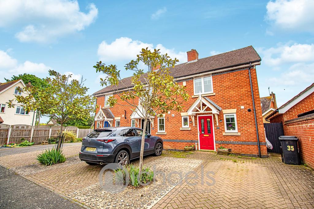 Shimbrooks, Great Leighs, Chelmsford, CM3 3 bed end of terrace house for sale £350,000