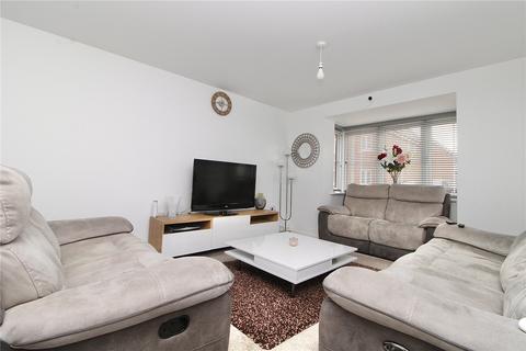 3 bedroom semi-detached house for sale - Redwald Crescent, Ipswich, Suffolk, IP3