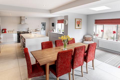 Ashmount Frome Road, East Horrington, Wells, BA5 3DP