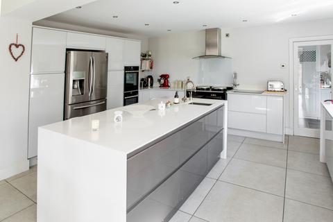 Ashmount Frome Road, East Horrington, Wells, BA5 3DP