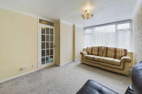 56 Aycliffe Drive, Hemel Hempstead, HP2 6DF