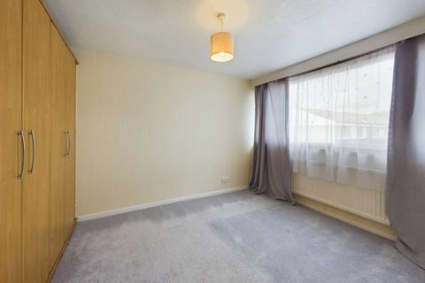 56 Aycliffe Drive, Hemel Hempstead, HP2 6DF