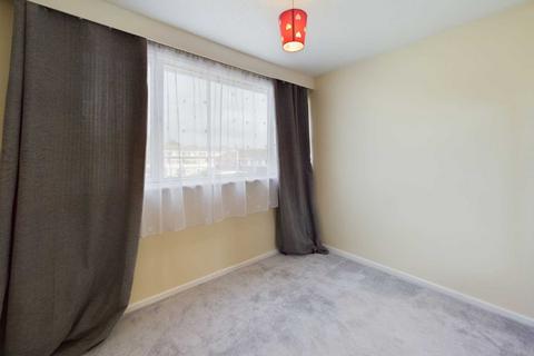 56 Aycliffe Drive, Hemel Hempstead, HP2 6DF