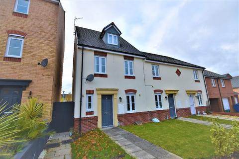 3 bedroom end of terrace house for sale - Cae Mawr, Wrexham, LL11