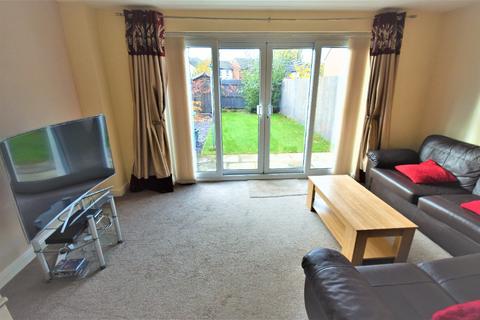 8 Cae Mawr, Wrexham, LL11 3DH