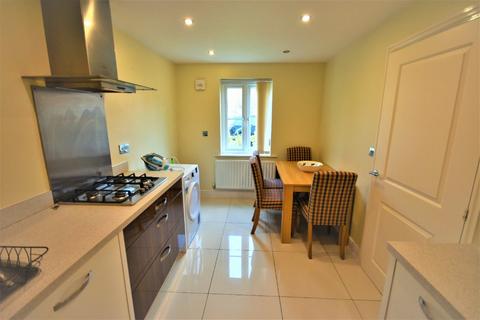 8 Cae Mawr, Wrexham, LL11 3DH