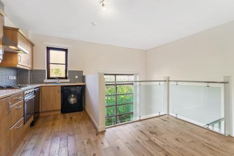 2/1, 14 Handel Place, Glasgow, G5 0TP
