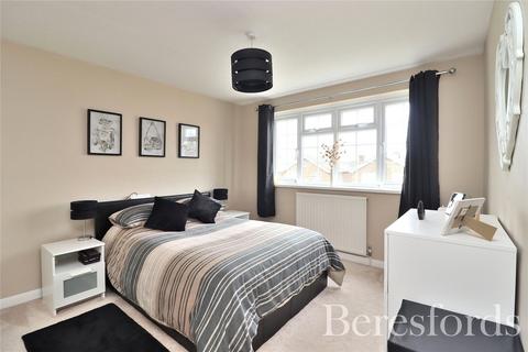 19 Tyrells Way, Great Baddow, Chelmsford, CM2 7DP