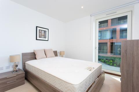 2 bedroom apartment for sale - Merlin Court, Kidbrooke Village, London SE3