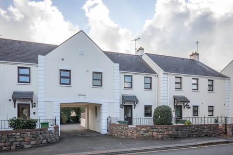2 bedroom terraced house to rent, Longueville Road, St. Saviour, Jersey