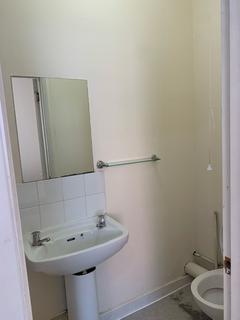 1 bedroom in a house share to rent, Chapel Street, Luton