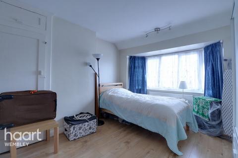 18 West Hill, Wembley, HA9 9RS