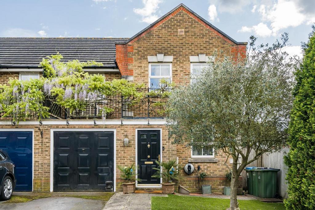 Barlow Drive, London 3 bed end of terrace house for sale £650,000