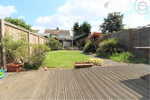 16 Astley Road, Clacton-on-sea, CO15 3EH