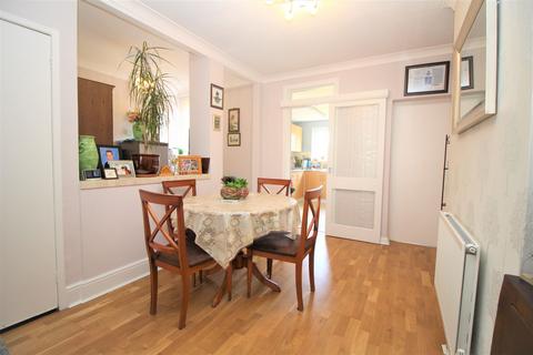 16 Astley Road, Clacton-on-sea, CO15 3EH