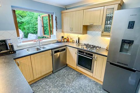 3 bedroom detached house for sale - Primrose Close, Brackla, Bridgend County. CF31 2BS