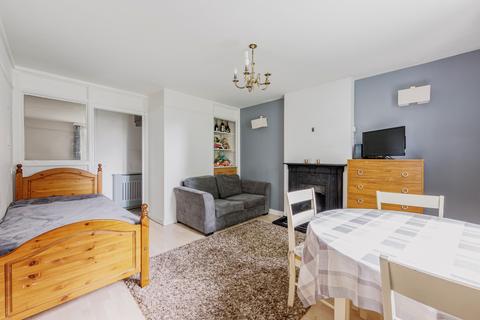 Flat 1, 31 Charles Road, London, W13 0ND