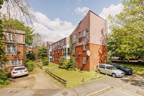 Flat 1, 31 Charles Road, London, W13 0ND