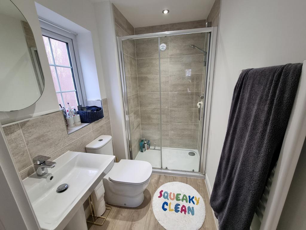 Ensuite