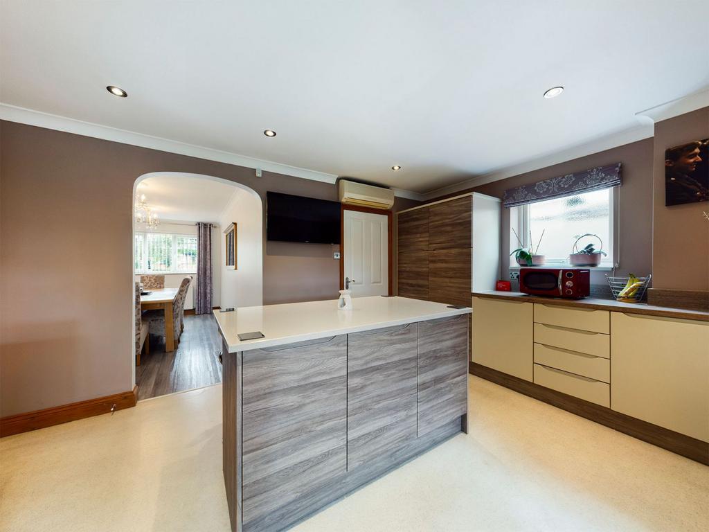 Kitchen/breakfast