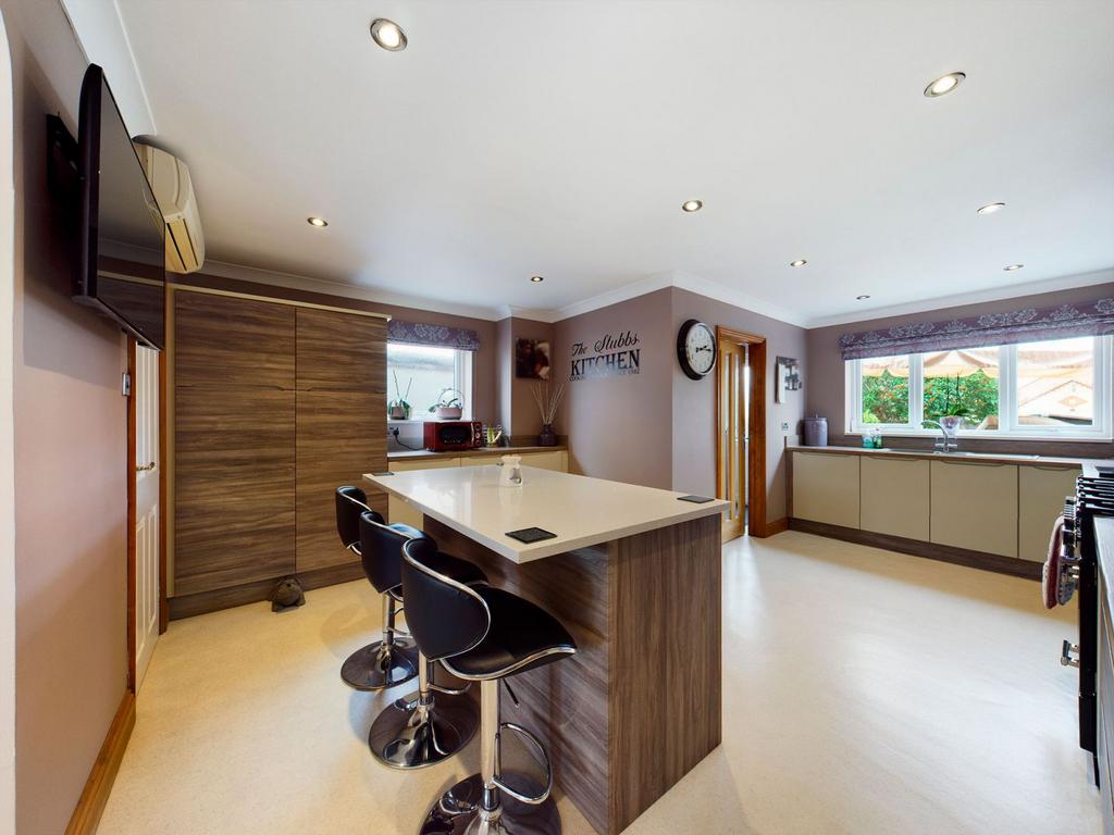 Kitchen/breakfast