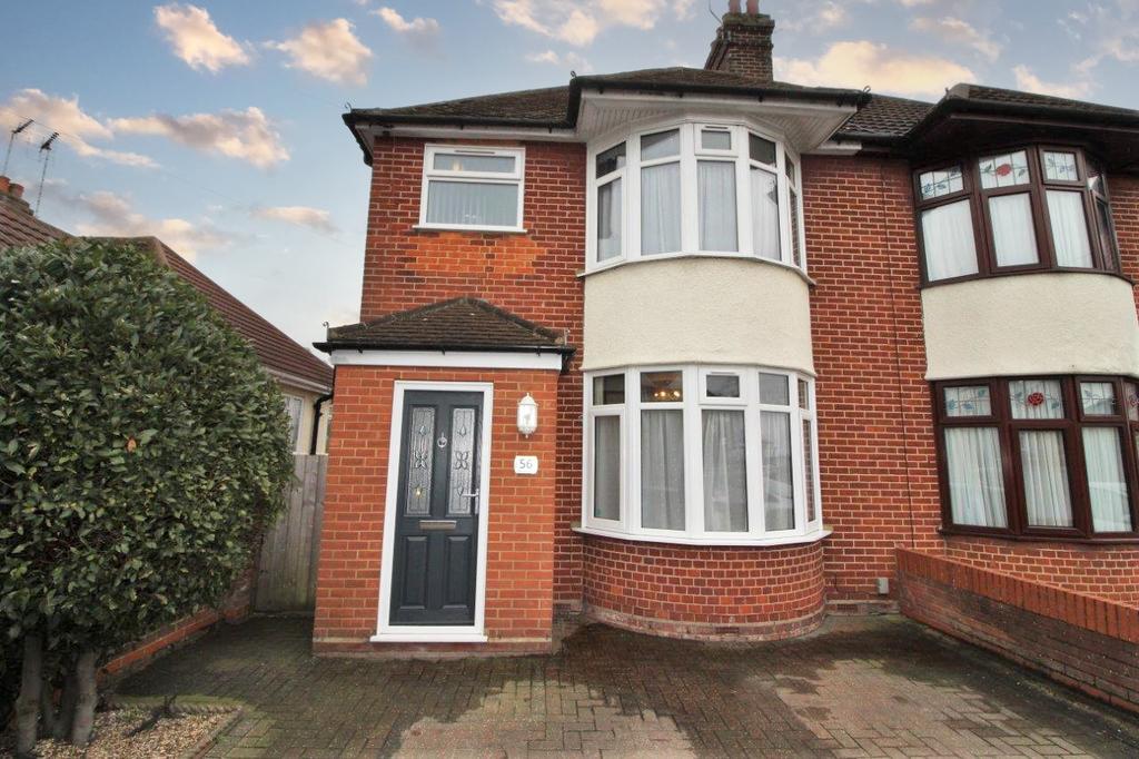 Ashcroft Road, Ipswich, IP1 3 bed semidetached house £1,150 pcm (£
