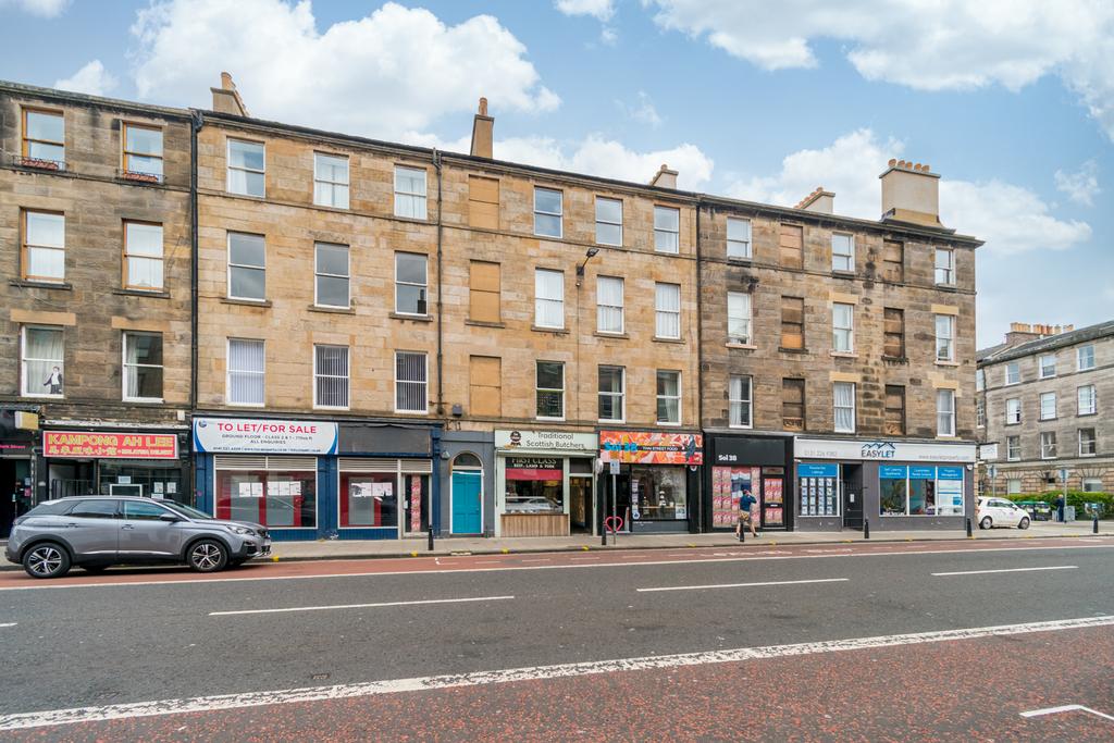 34/2 Clerk Street, Edinburgh, EH8 2 bed flat - £290,000