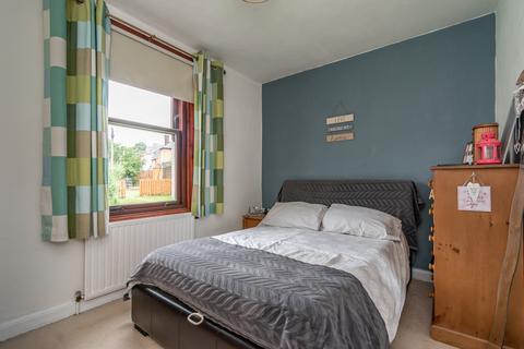 14 Carlops Crescent, Penicuik, EH26 0DN