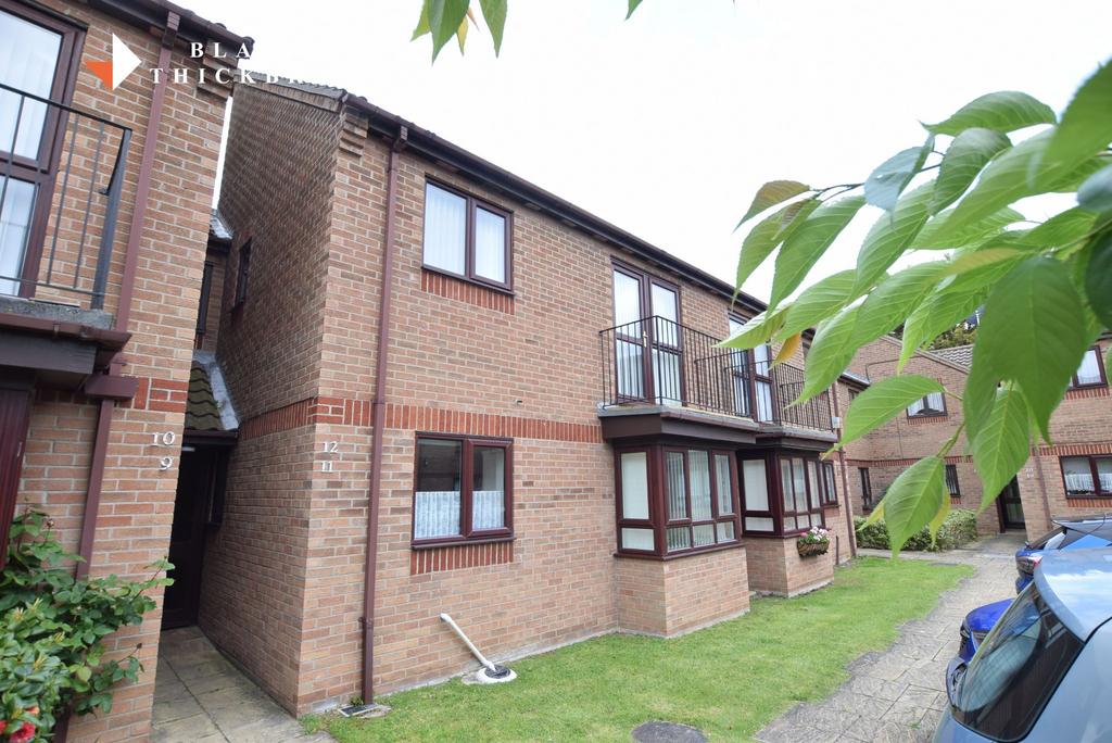 Jack Branch Court, Wash Lane, ClactononSea 2 bed retirement property