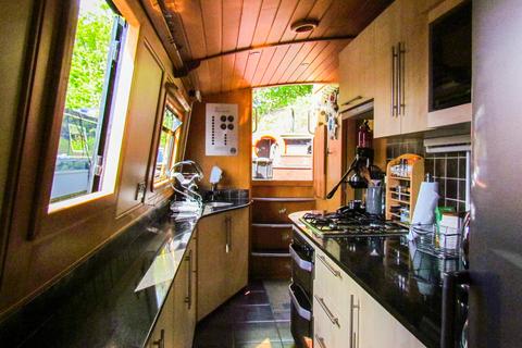 3 bedroom houseboat for sale - Staines Road, Chertsey KT16