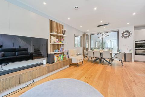 34 Mount Pleasant Road, London, W5 1SQ