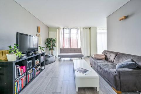 2 bedroom flat for sale - Child Lane, Greenwich Millennium Village, London, SE10