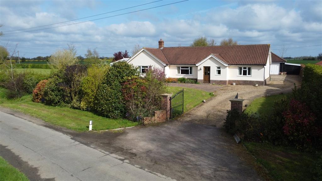 Cratfield, Suffolk 3 bed detached bungalow for sale £625,000