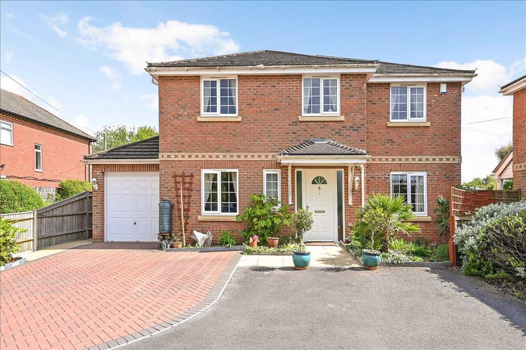 Brook Lane, Sarisbury Green 5 bed detached house for sale £825,000