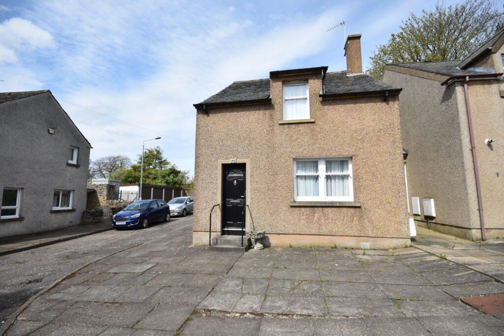 56 Broomgate, Lanark, ML11 9EE 2 bed property for sale £128,000