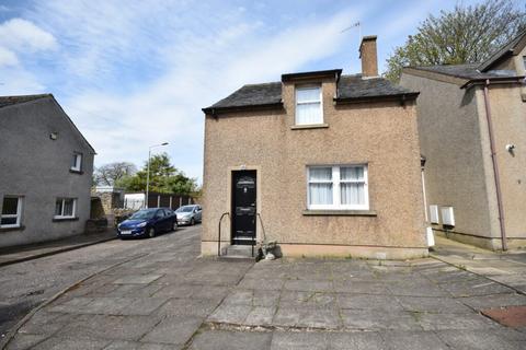 56 Broomgate, Lanark, ML11 9EE
