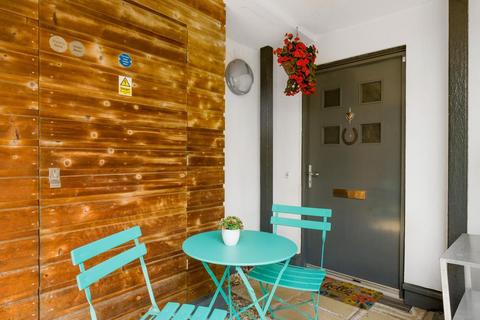1 bedroom flat for sale - Newbury,  Berkshire,  RG14