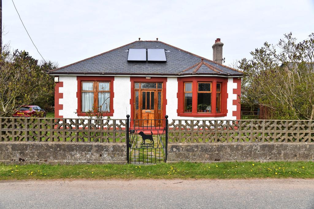 Rosehearty AB43 3 bed bungalow for sale £150,000