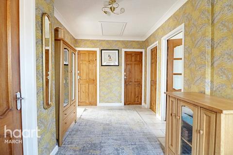 2 bedroom detached bungalow for sale, Wimpole Street, Chatteris