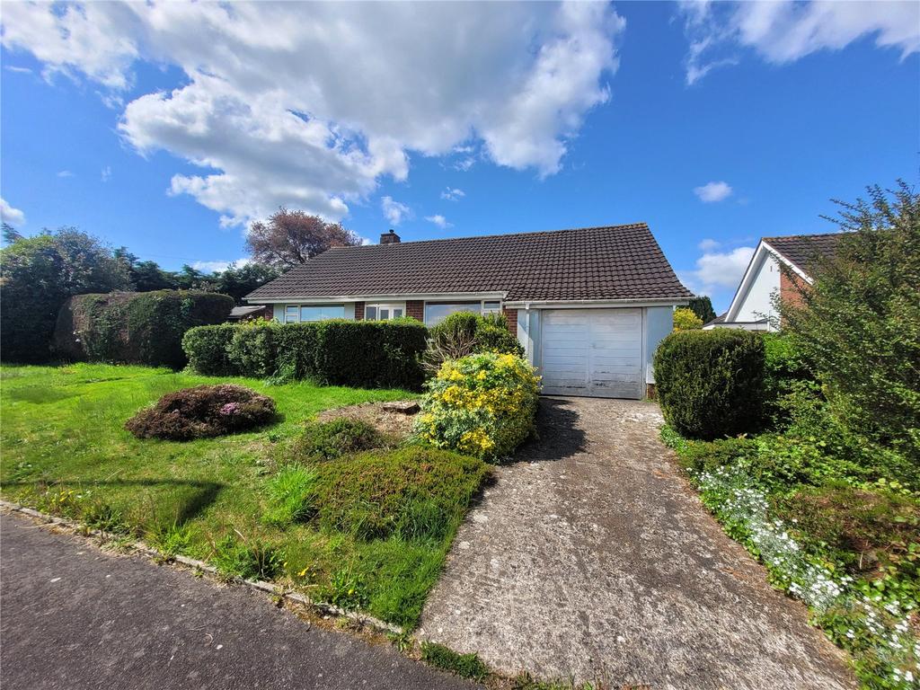 Pine Grove, Honiton, Devon, EX14 2 bed bungalow for sale £345,000