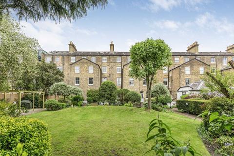 2 bedroom apartment for sale, Richmond Hill, Richmond, Surrey, TW10