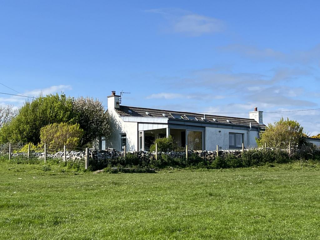 3 Cutcloy Cottages, Isle of Whithorn   Williamson