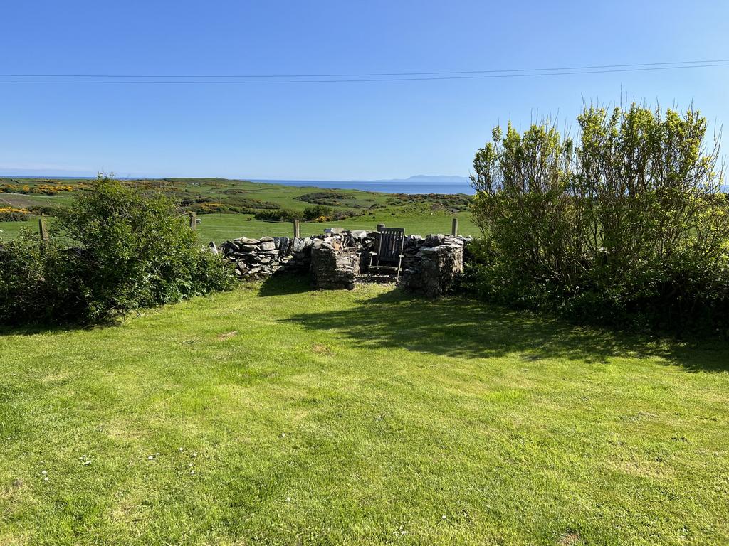 3 Cutcloy Cottages, Isle of Whithorn   Williamson