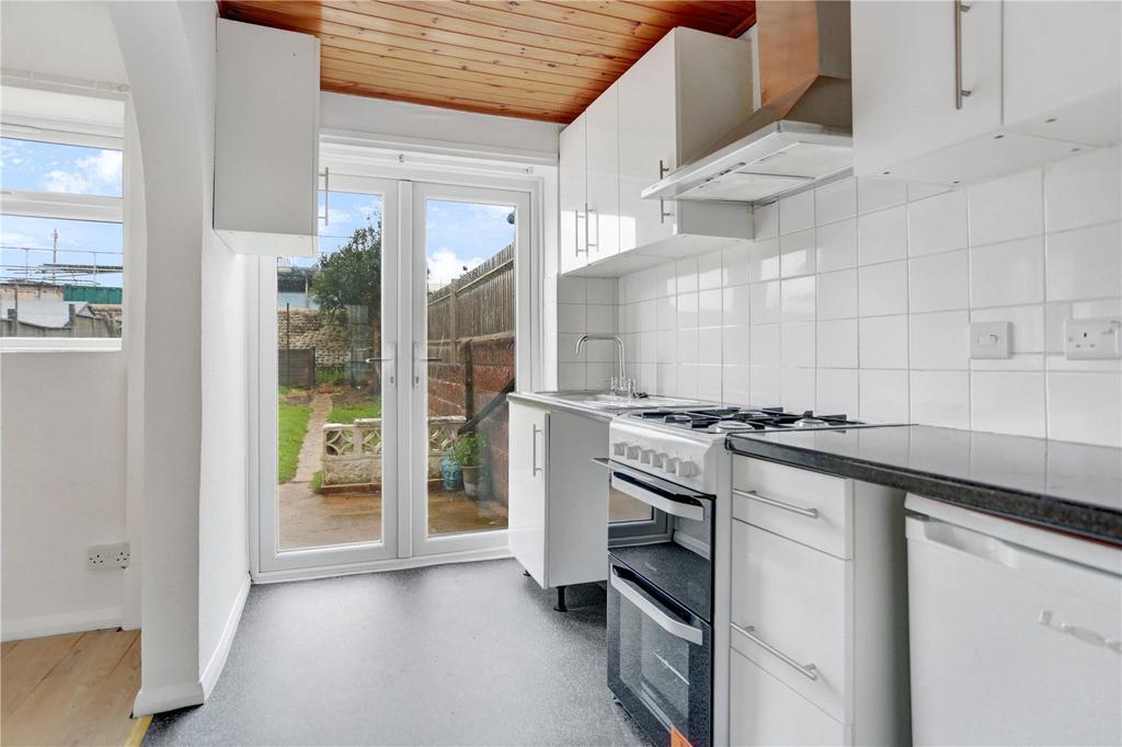 St Richards Road, Portslade, East... 3 bed terraced house £1,600 pcm