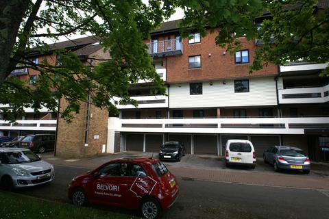 1 bedroom flat to rent, Saxon Court, Kingsway Gardens, Andover, SP10