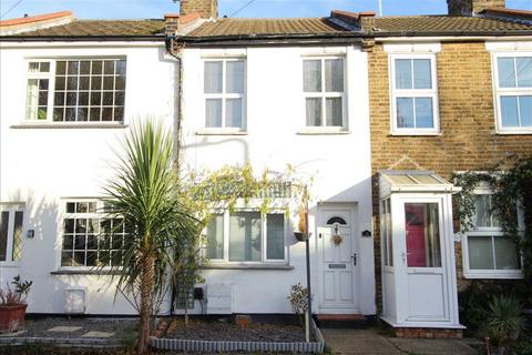 2 bedroom terraced house for sale - Thorpe Bay SS1