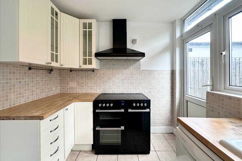 2 bedroom terraced house for sale, Thorpe Bay SS1